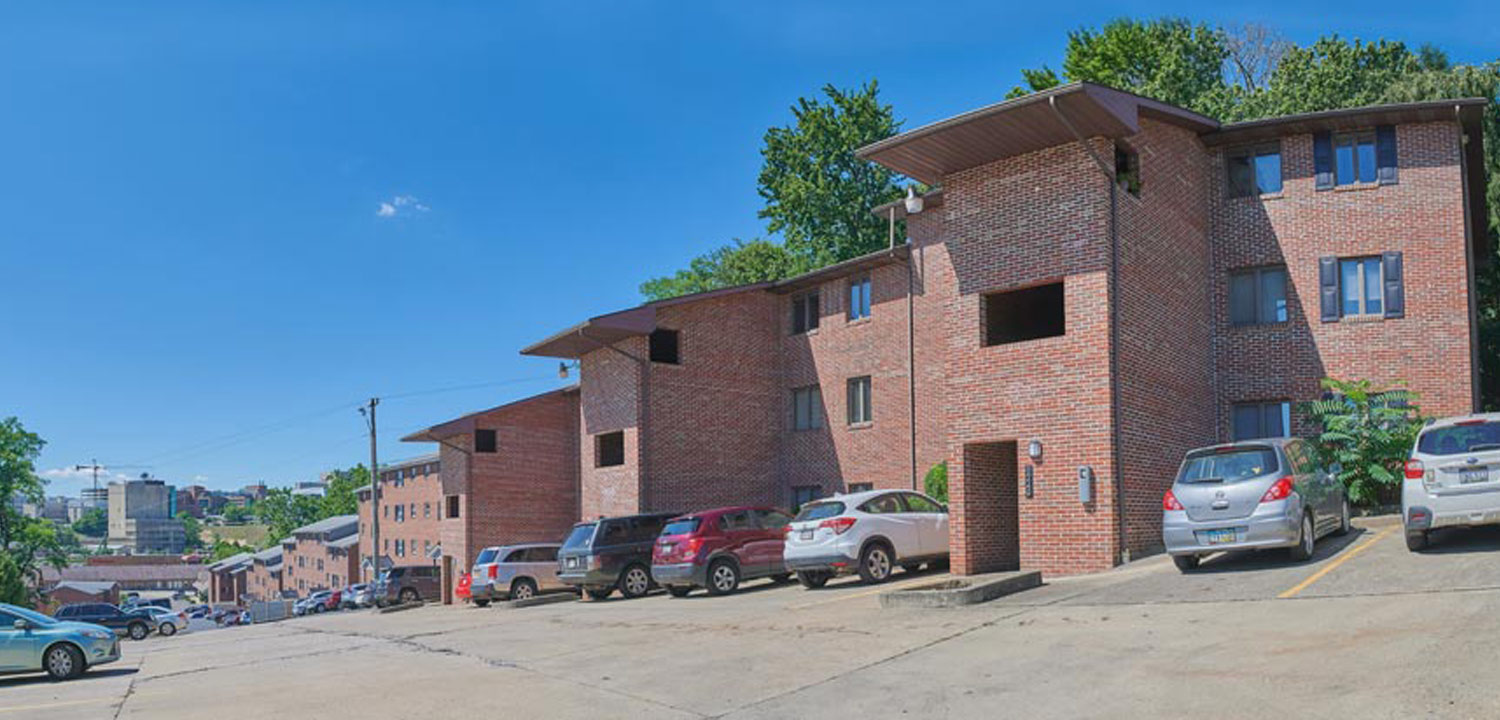 PineView Apartments